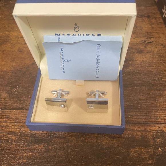 Cufflinks - Picture 1 of 1